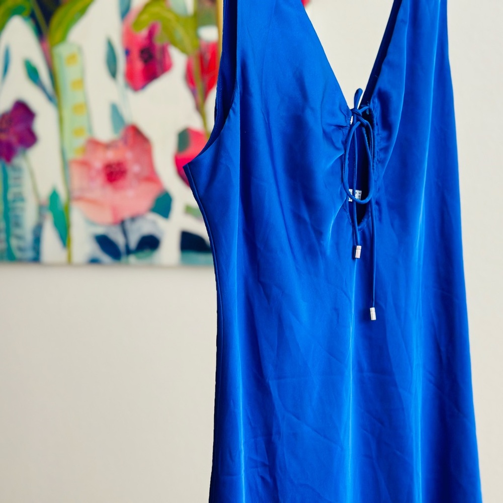 Princess Polly V Cut Blue Sleeveless Midi Dress W/Tie